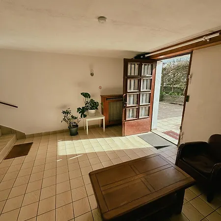 Duplex Avec Jardin - Proche Paris - Disneyland - Rer - * Noisy-le-Grand